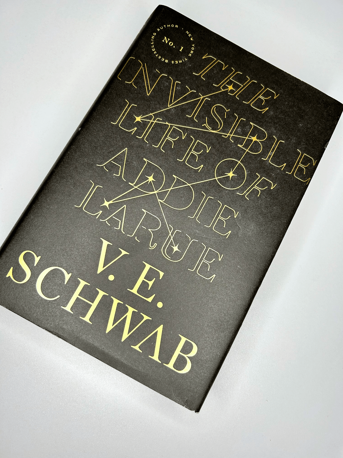 Book Review: The Invisible Life of Addie LaRue by V. E. Schwab