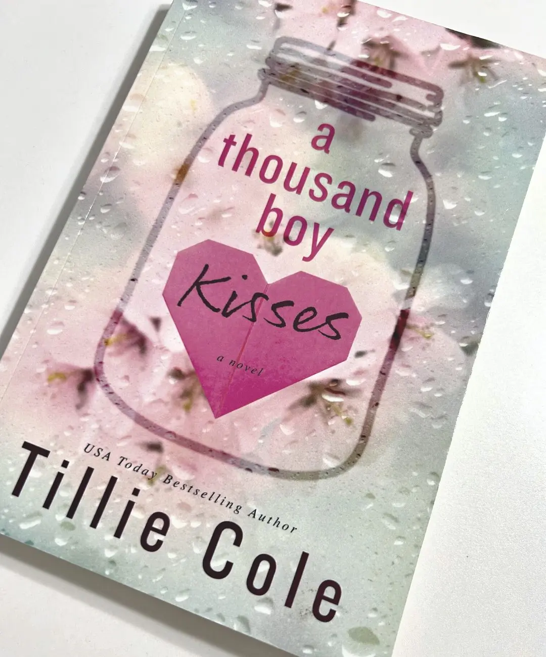 Book Review: A Thousand Boy Kisses by Tillie Cole