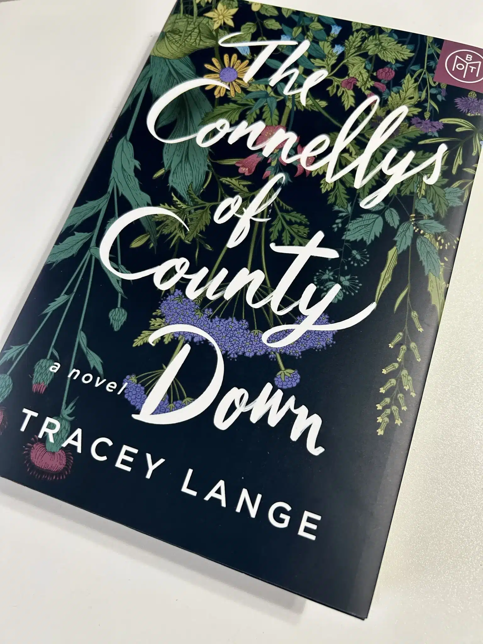 Book Review: The Connellys of County Down by Tracey Lange