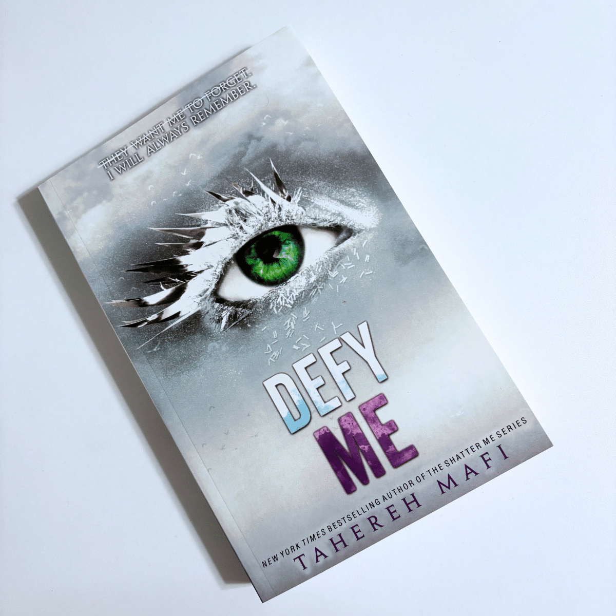 Book Review: Defy Me by Tahereh Mafi