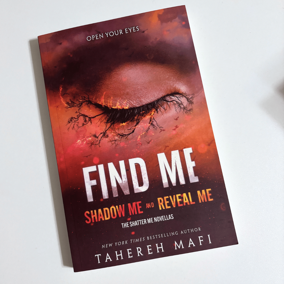 Book Review: Shadow Me by Tahereh Mafi